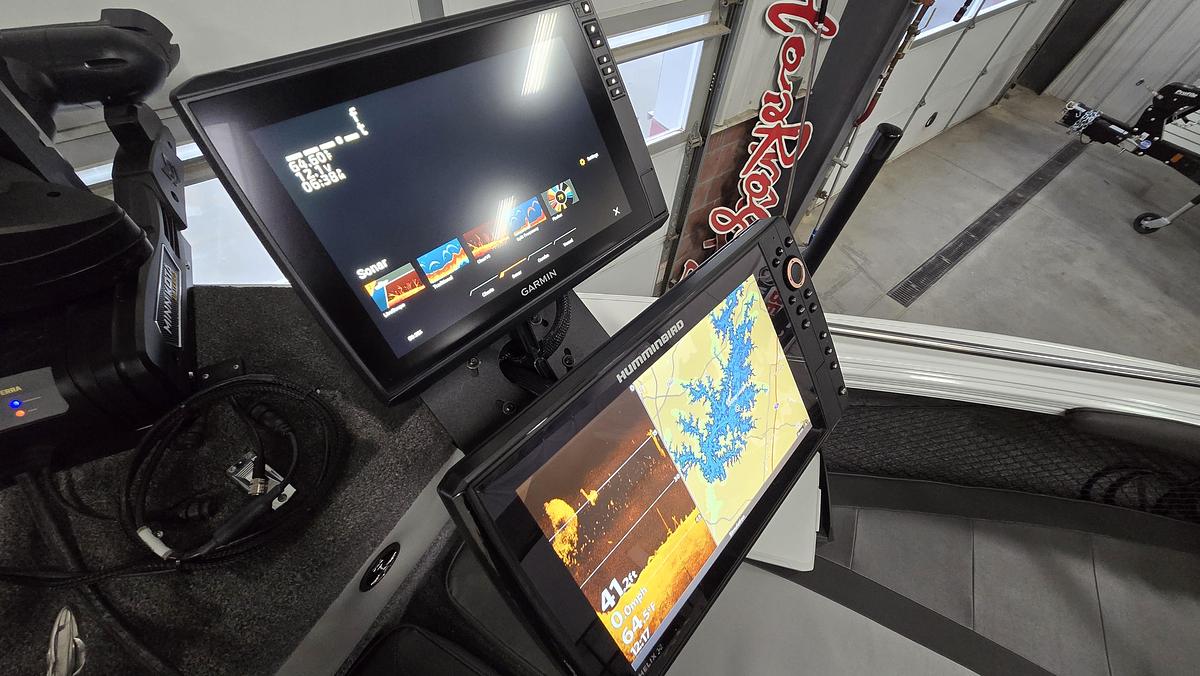 Used 2022 Lund 2275 Baron Sport