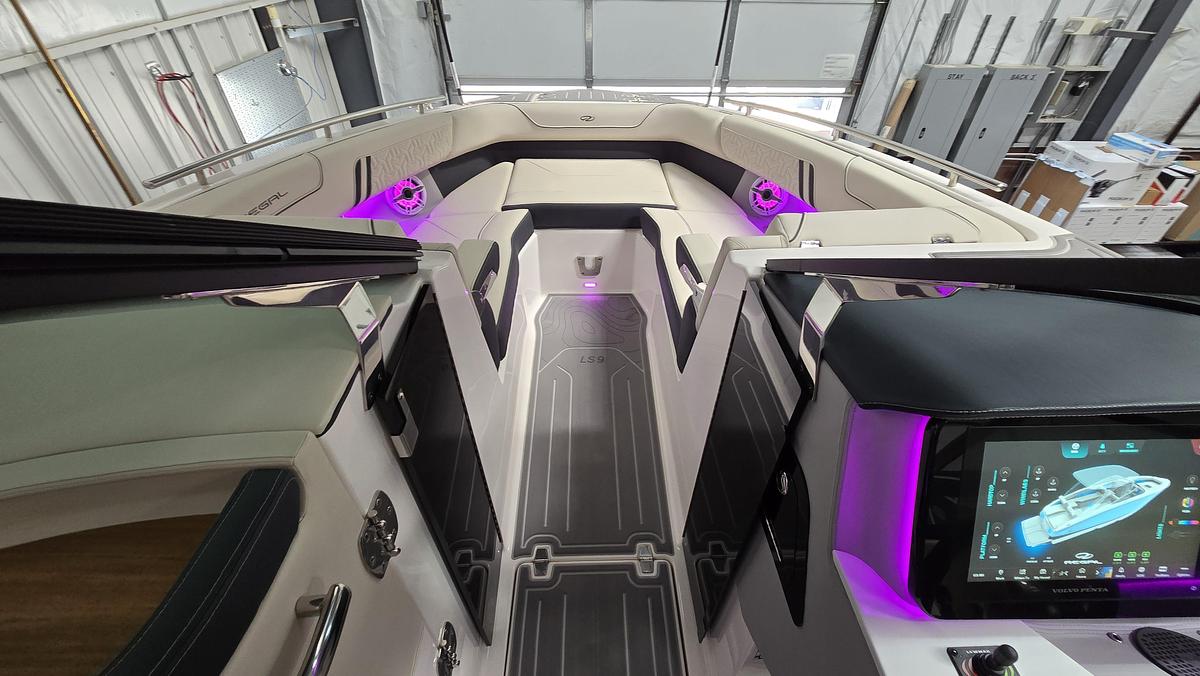 2025 Regal LS9 Surf Ultimate