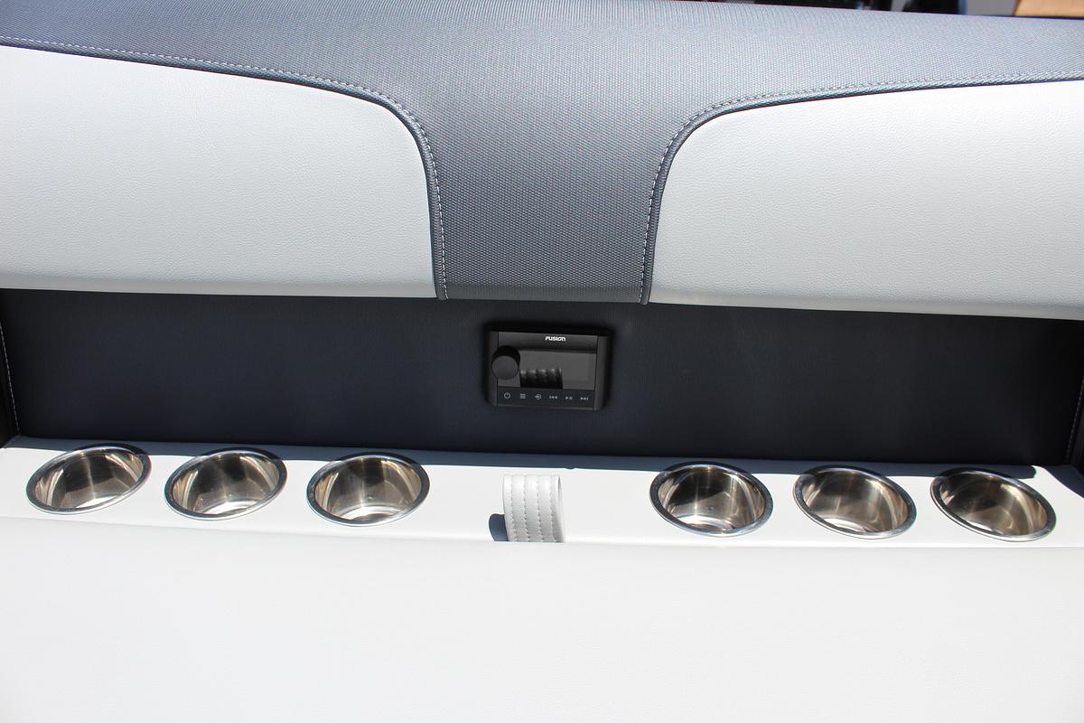 Used 2025 Montara 25 Surf Boss 2.0