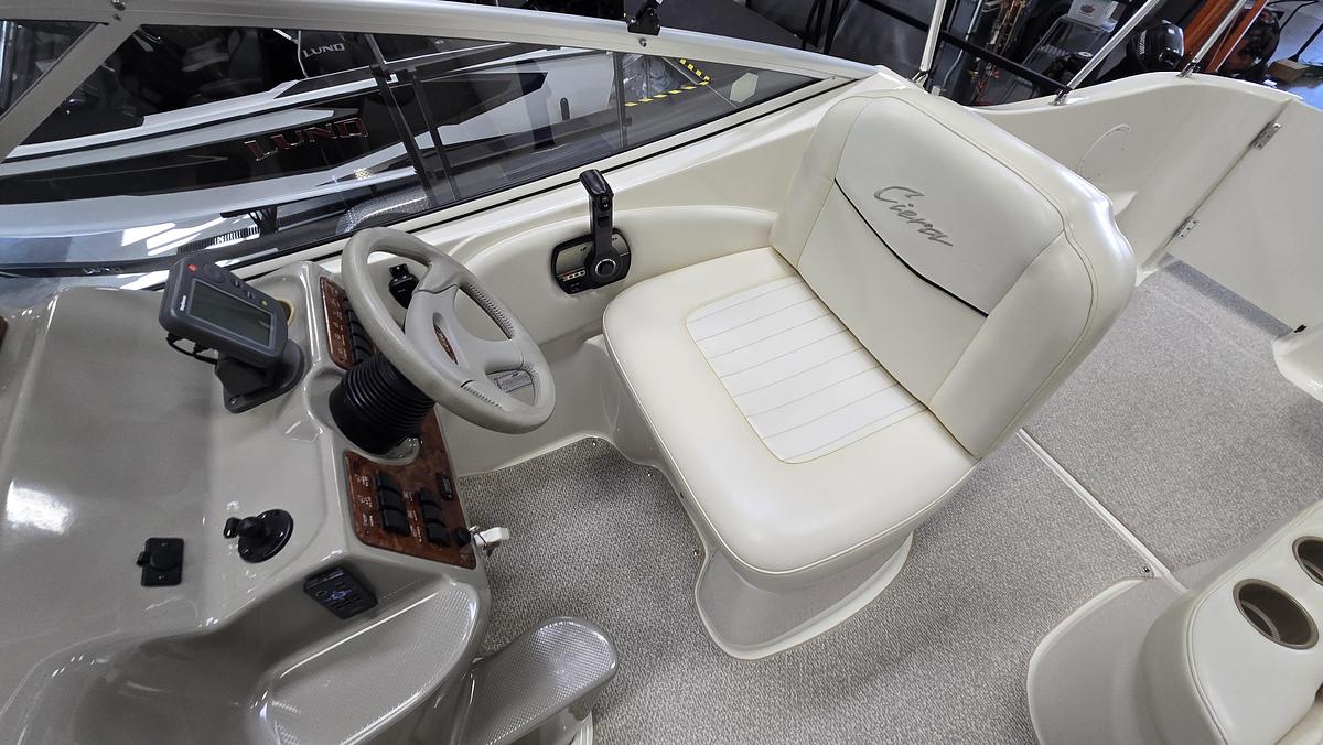 Used 2001 Bayliner Cierra 2655 SD