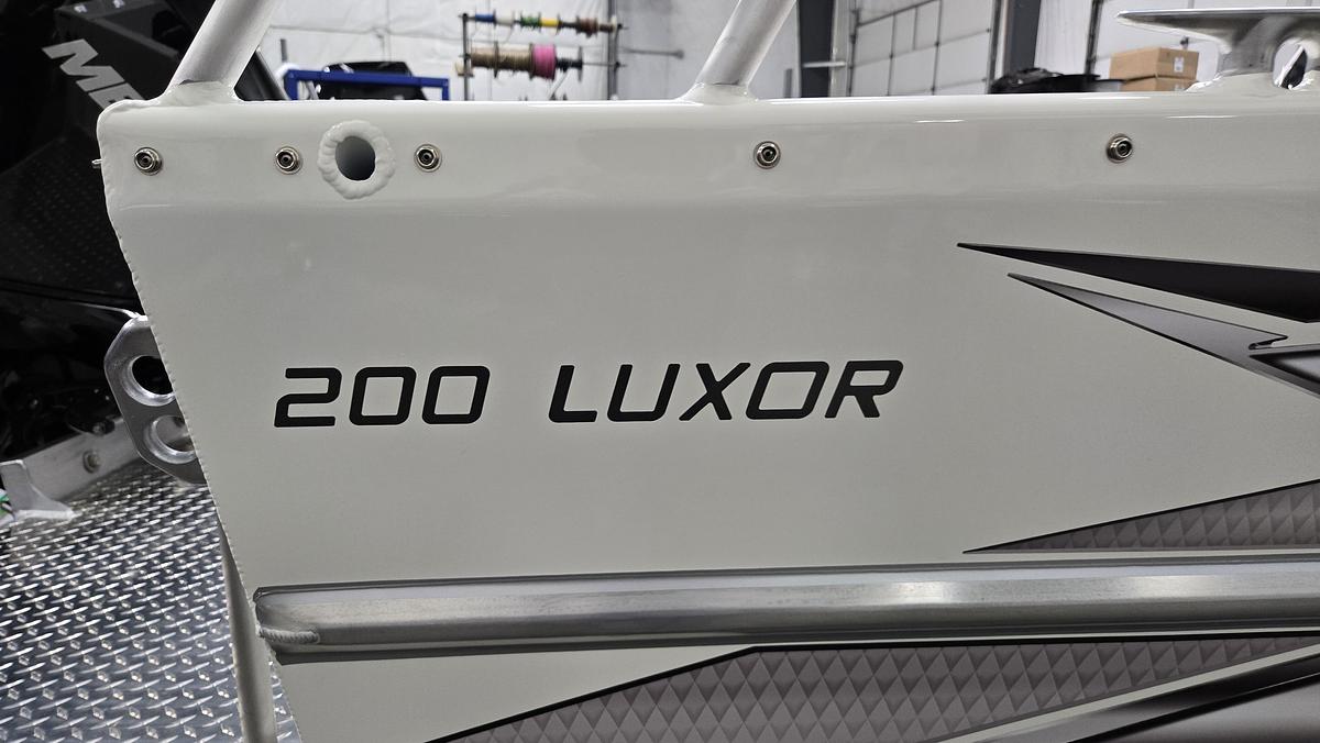 2026 Thunder Jet 200 Luxor