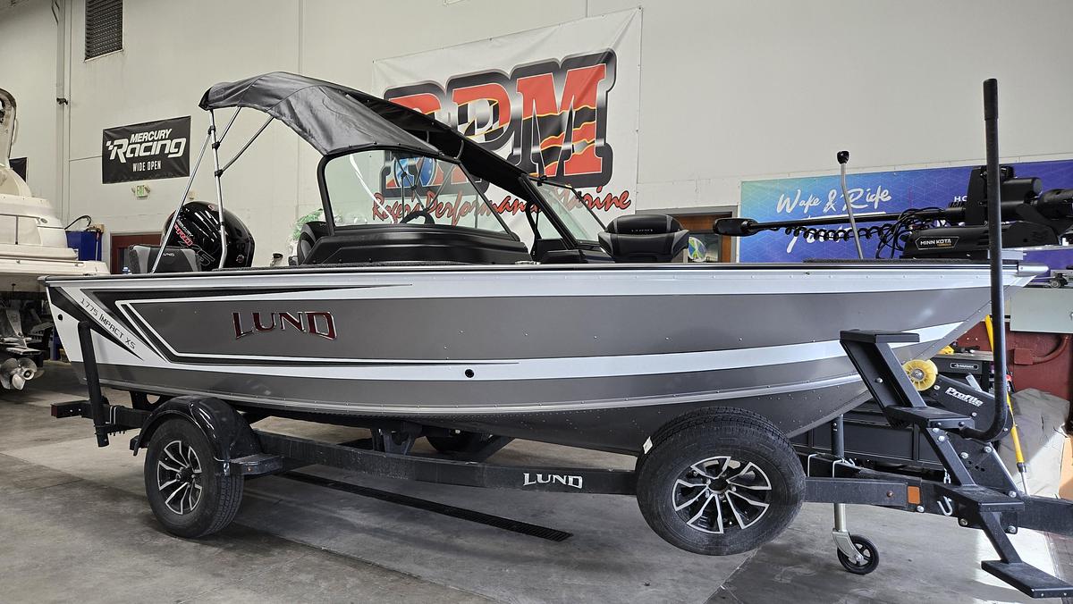 2026 Lund 1775 Impact XS Sport