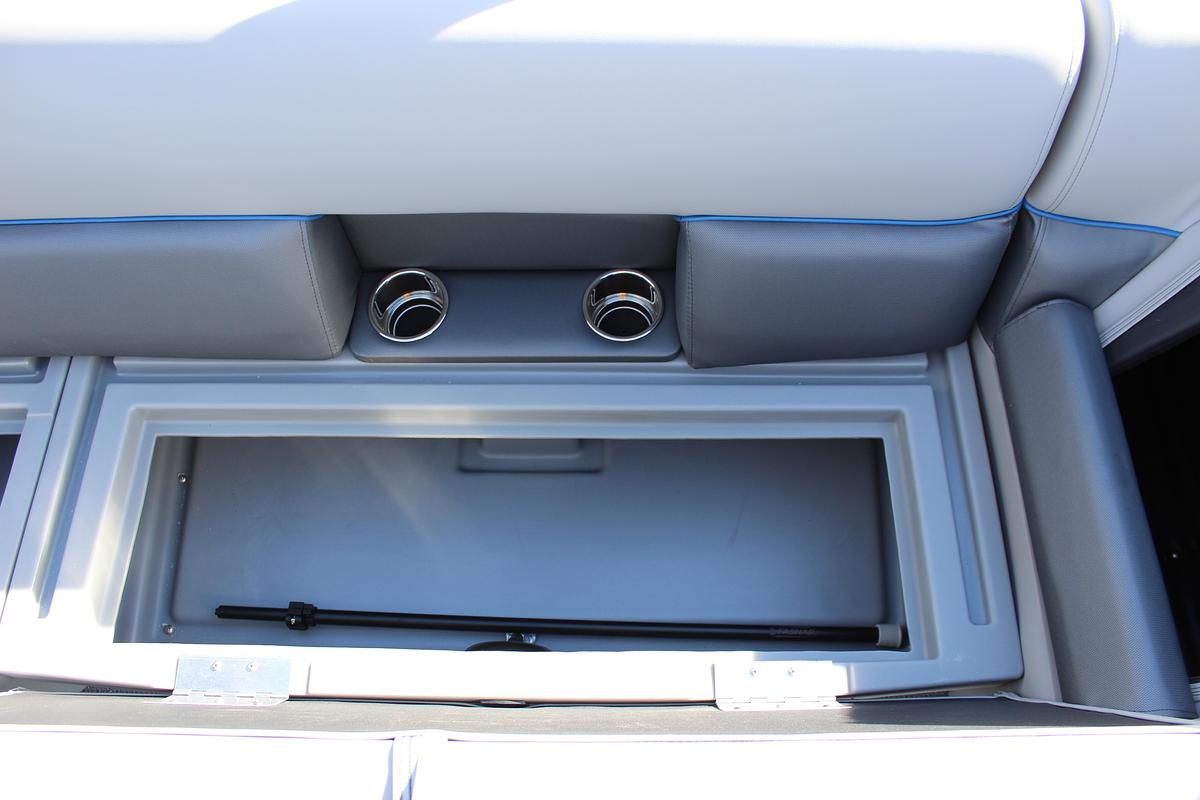 2026 Bentley Pontoons 203 Bolt