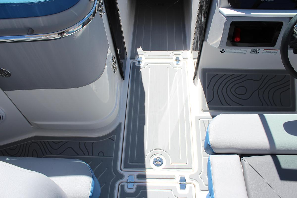 2026 Regal LS6 SURF ULTIMATE