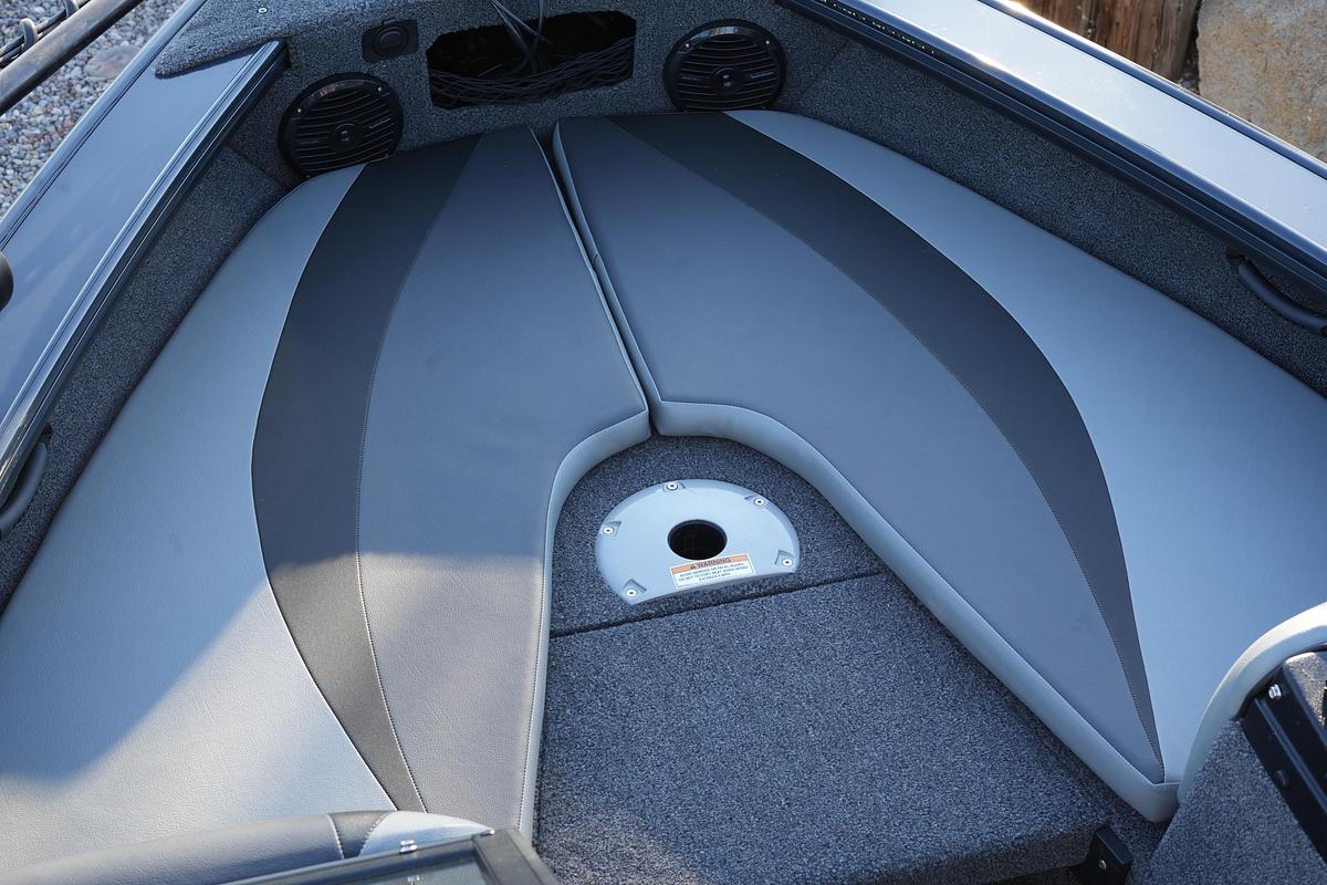 Used 2023 Lund 1875 Crossover XS Sport