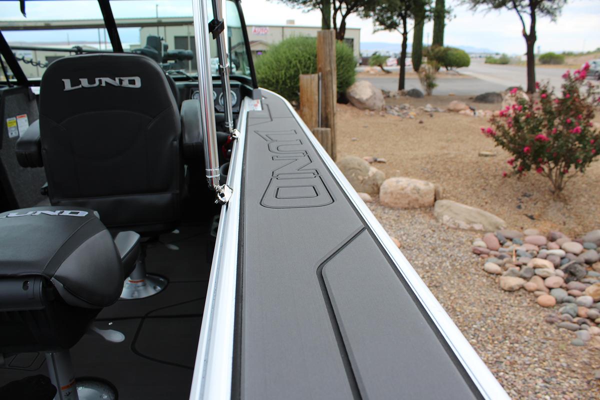 2026 Lund 2075 Tyee Sport