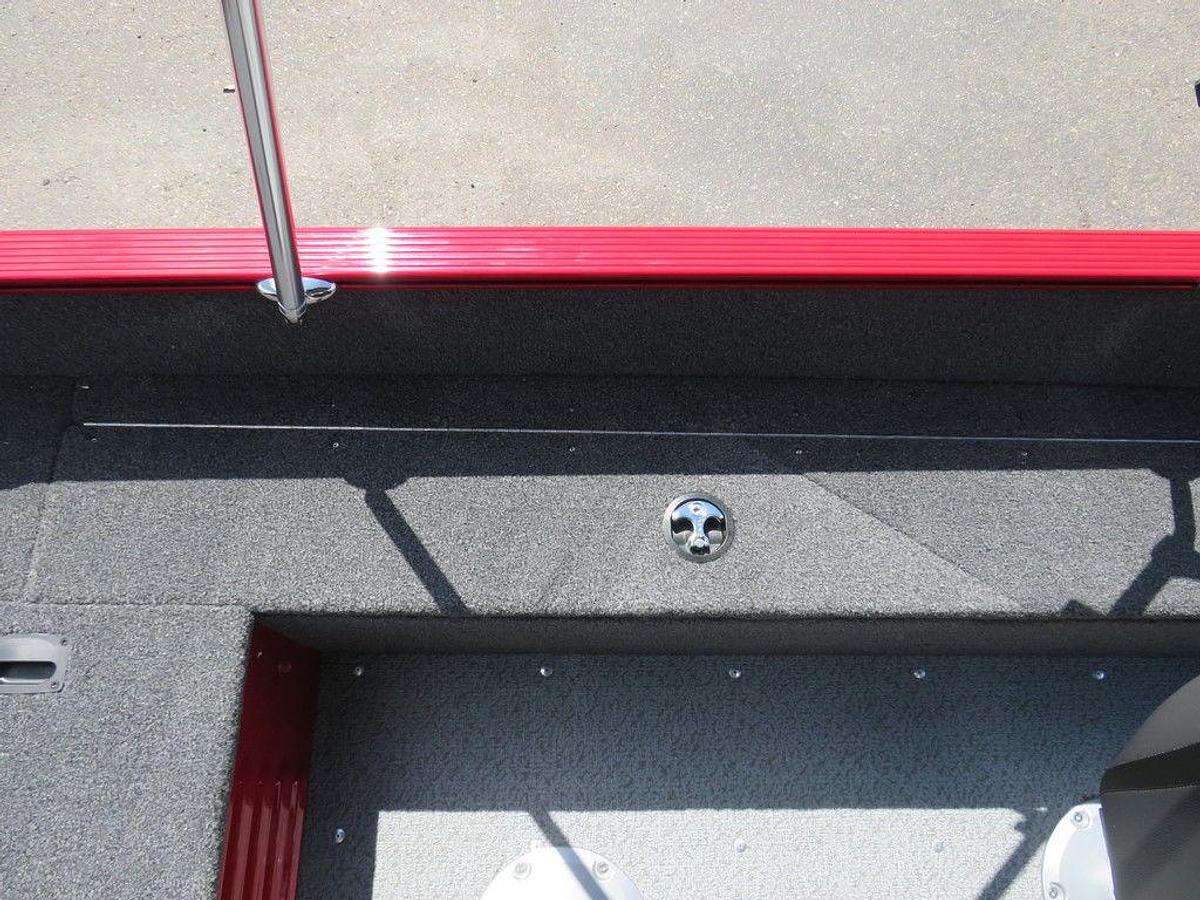 2025 Lund 1650 Angler SS