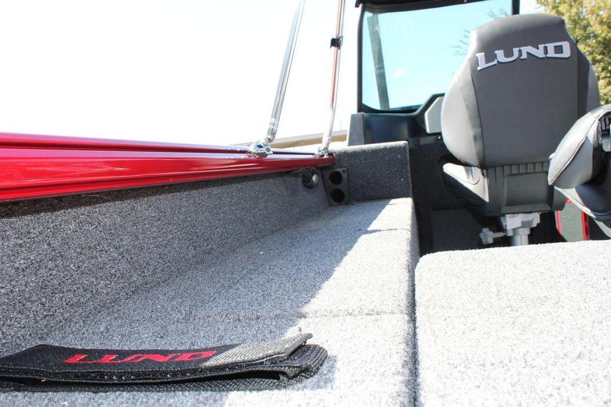 2025 Lund 1875 Impact XS Sport