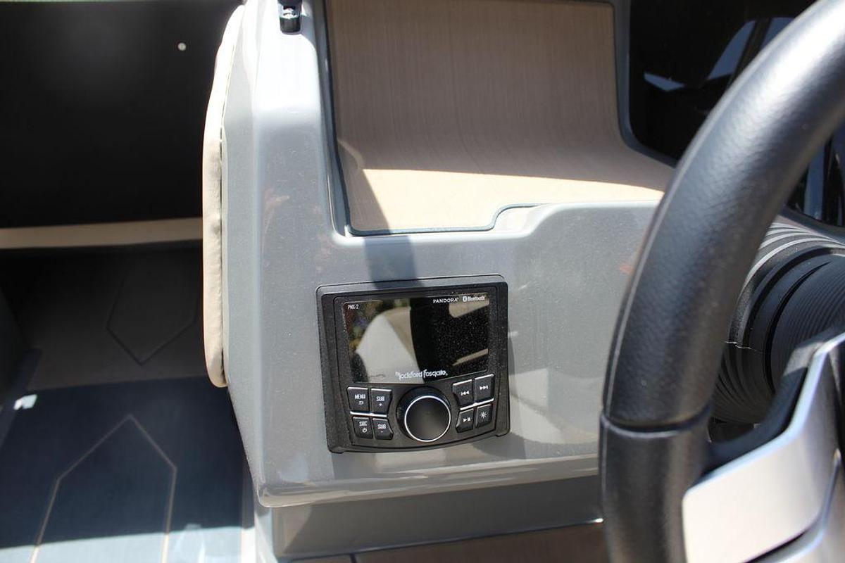 2025 Heyday Wake Boats H22