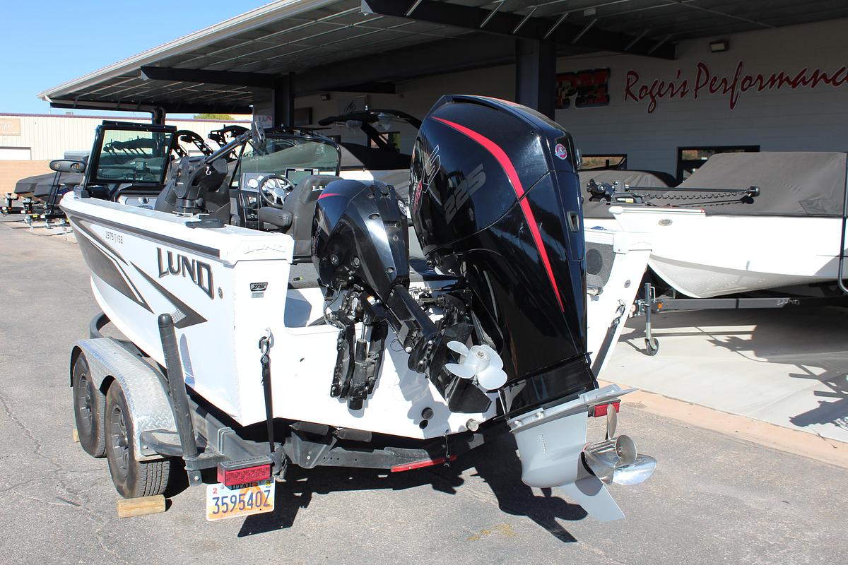 Used 2022 Lund 1975 Tyee Sport