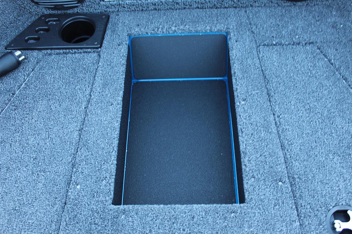 2026 Lund 1875 Impact XS Sport