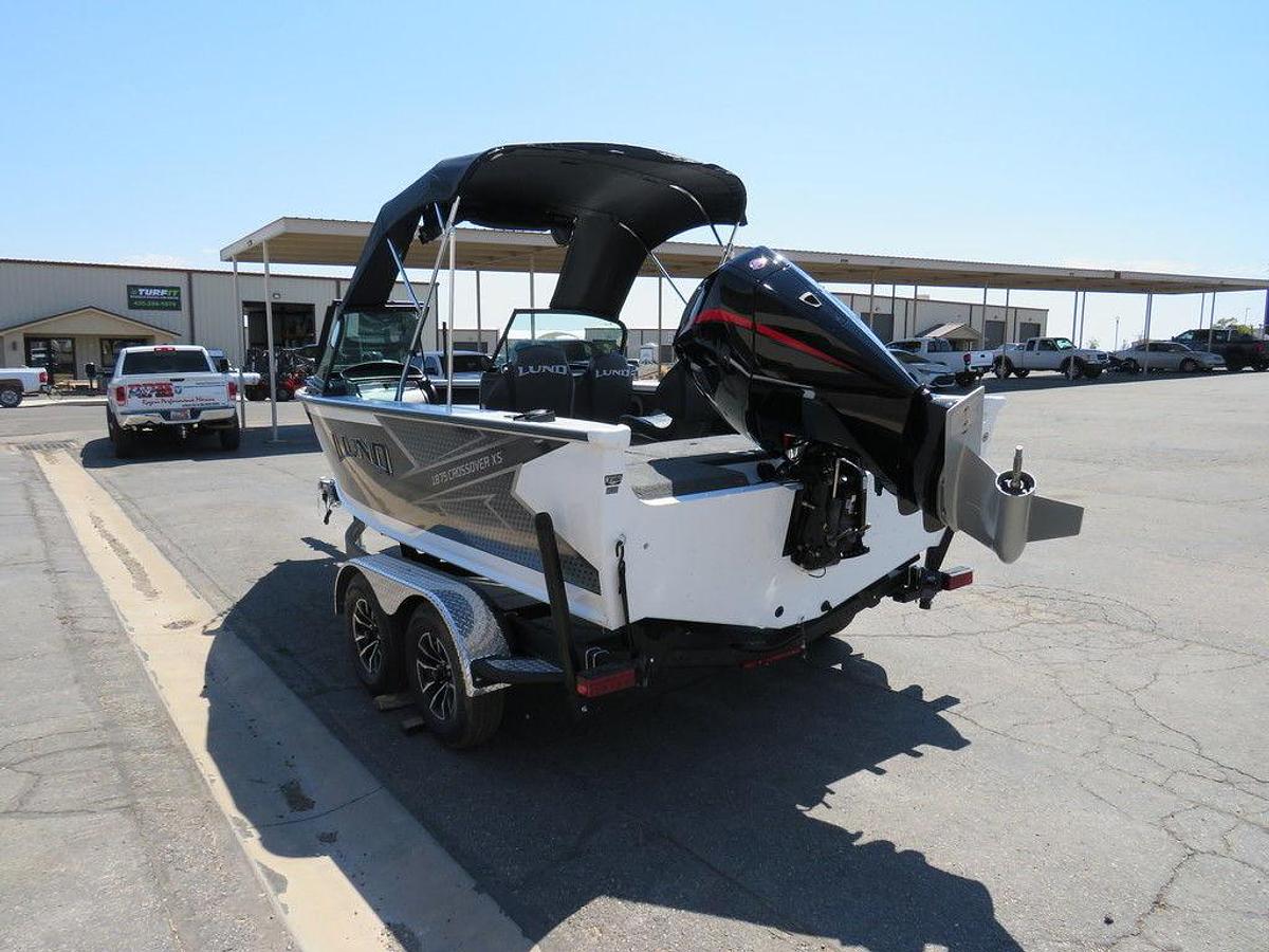 2025 Lund 1875 Crossover XS Sport