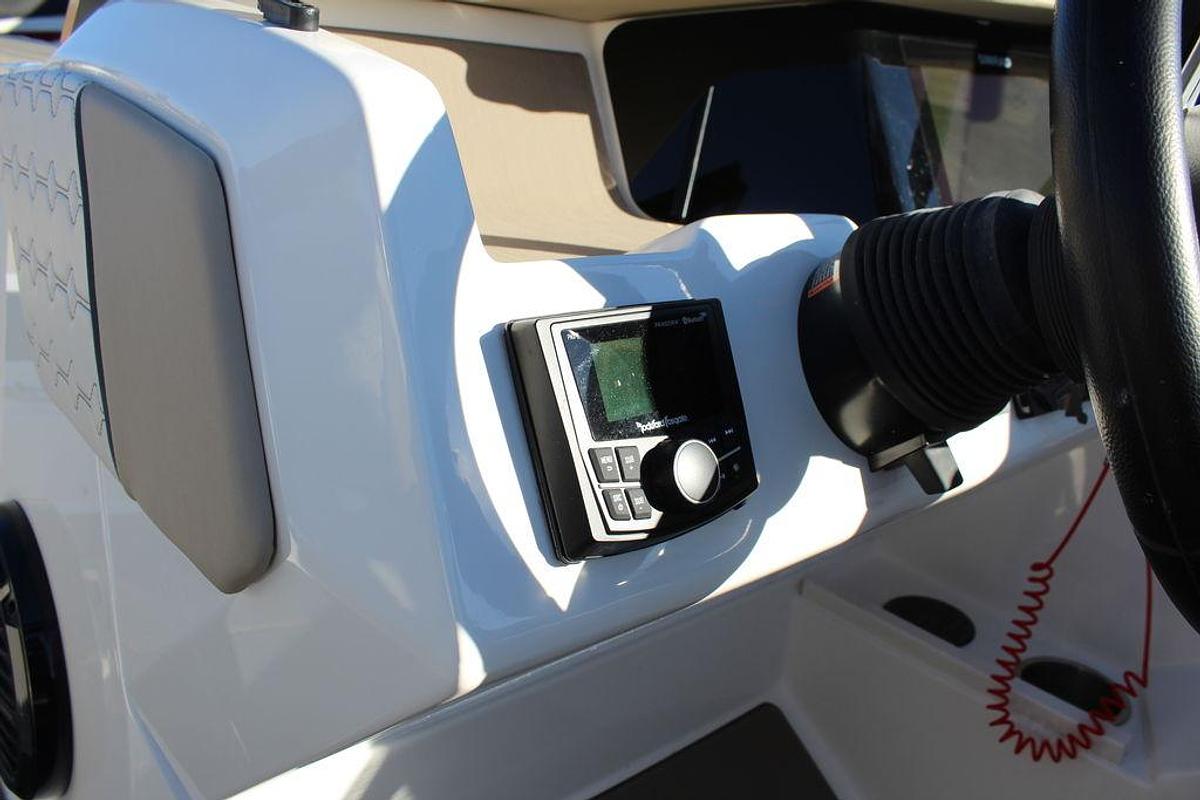 2025 Heyday Wake Boats H22