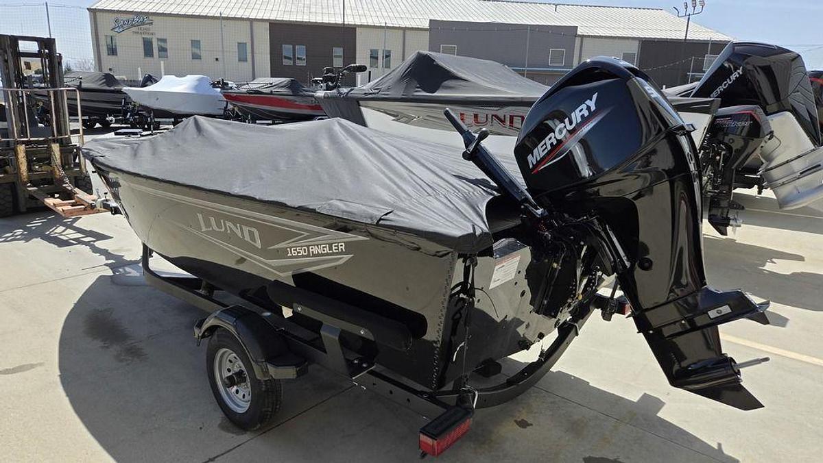2025 Lund 1650 Angler Tiller