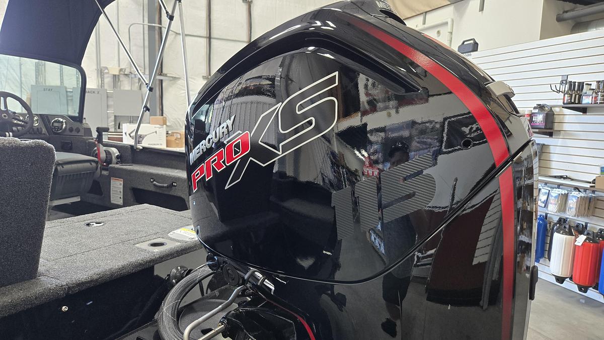 2026 Lund 1775 Adventure Sport