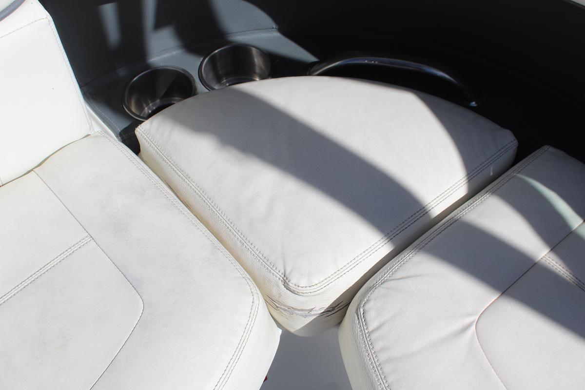 Used 2007 Cobalt 222 BR