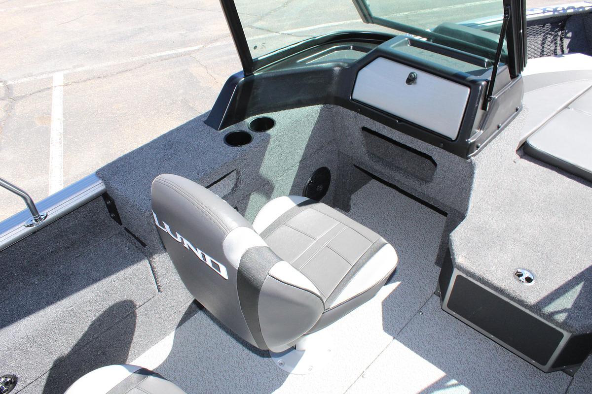 2026 Lund 1875 Impact XS Sport