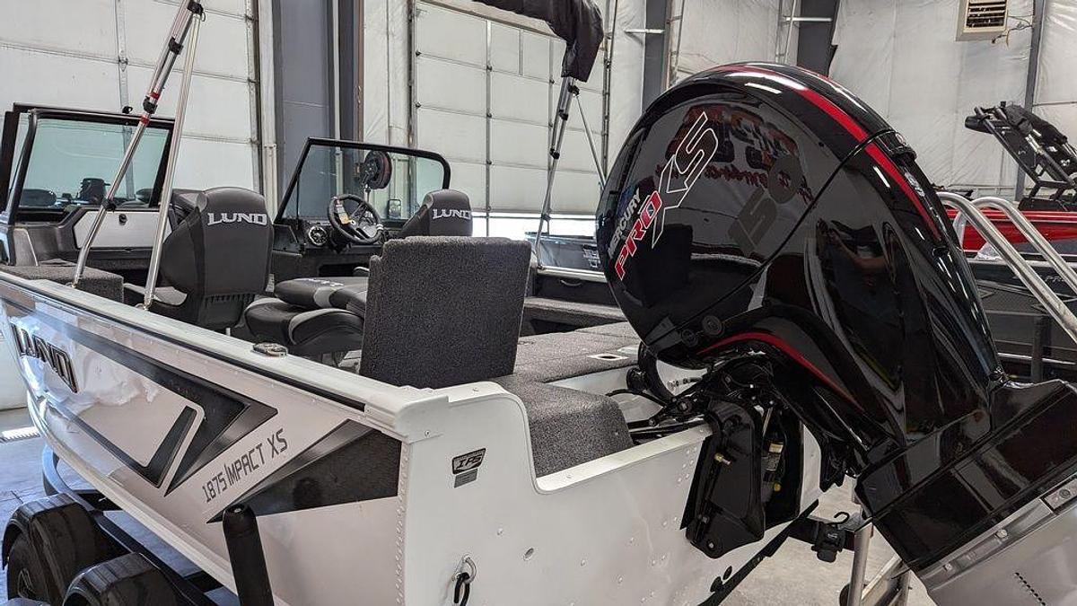 2025 Lund 1875 Impact XS Sport