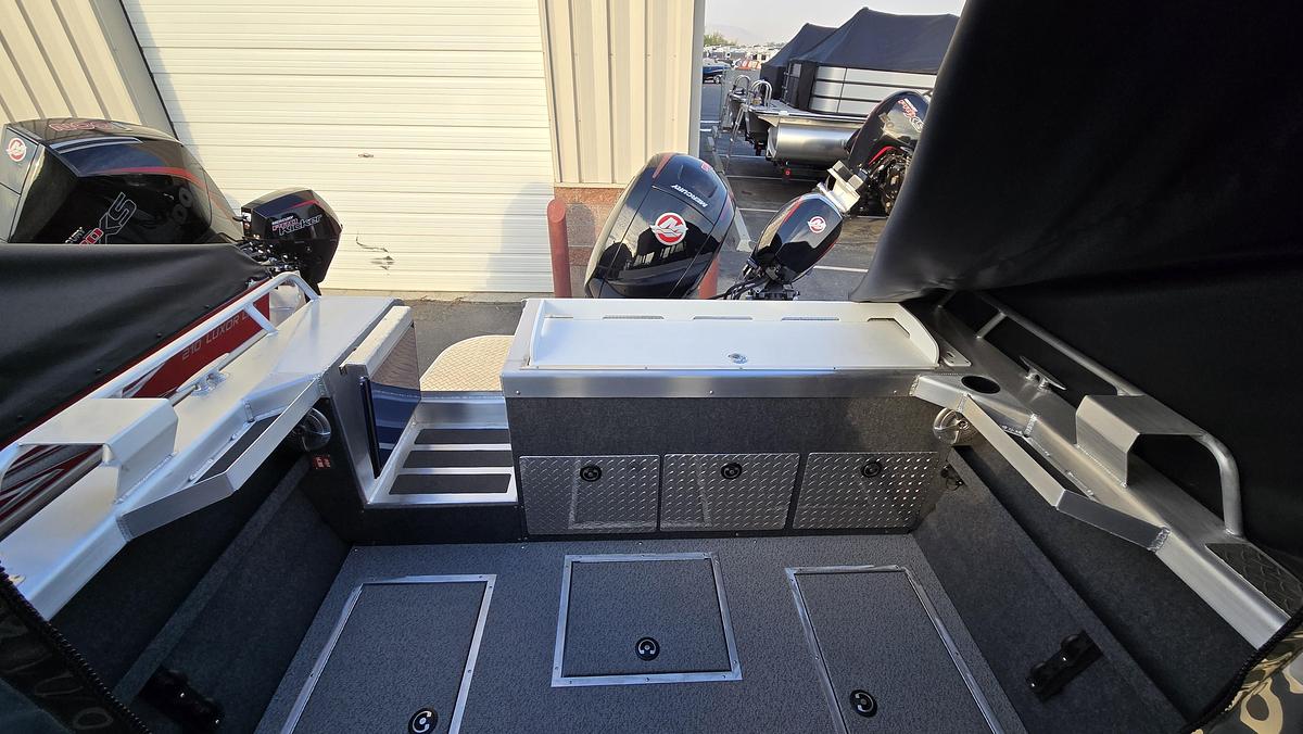 2025 Thunder Jet 185 Luxor 