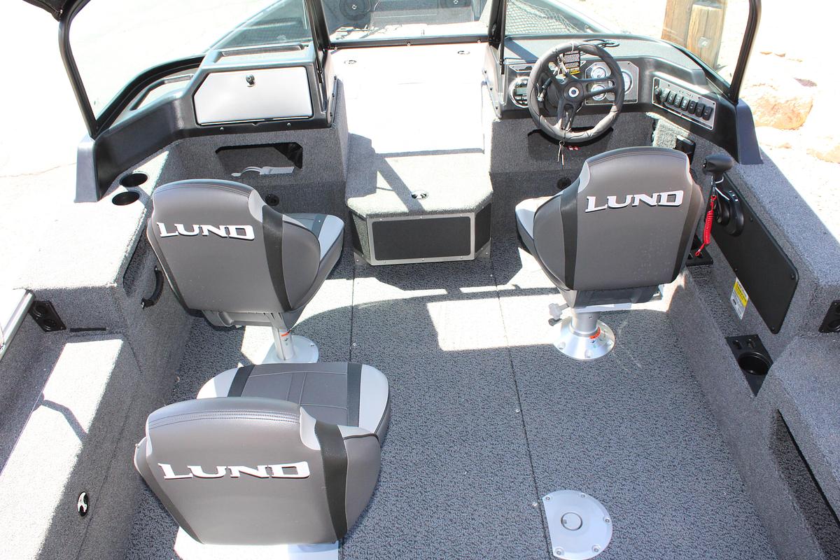 2027 Lund 1875 Impact XS Sport
