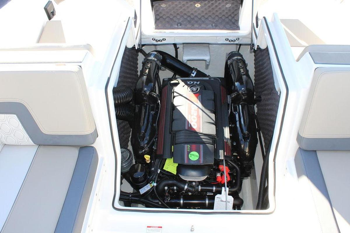 2025 Heyday Wake Boats H22