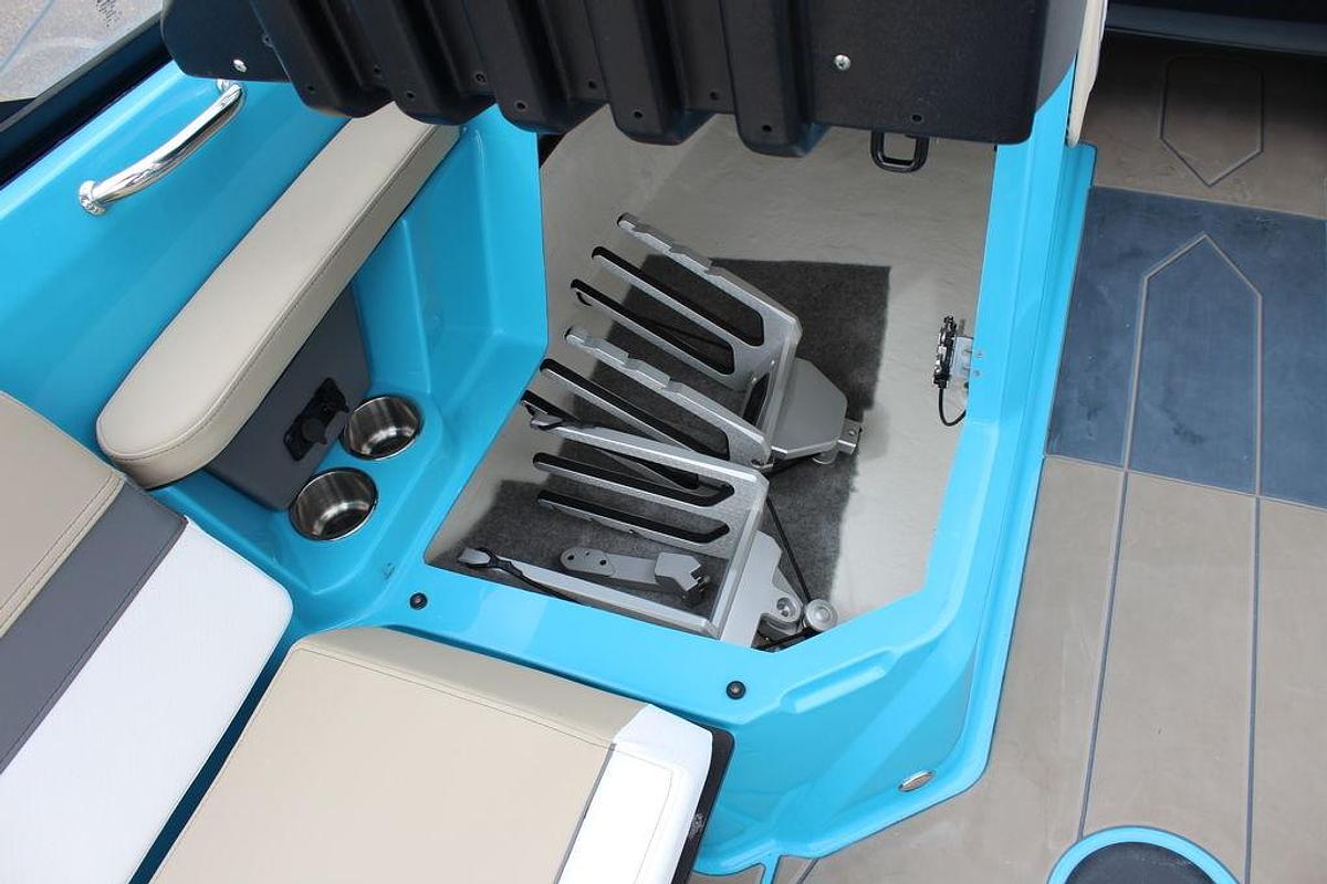 2025 Heyday Wake Boats H22