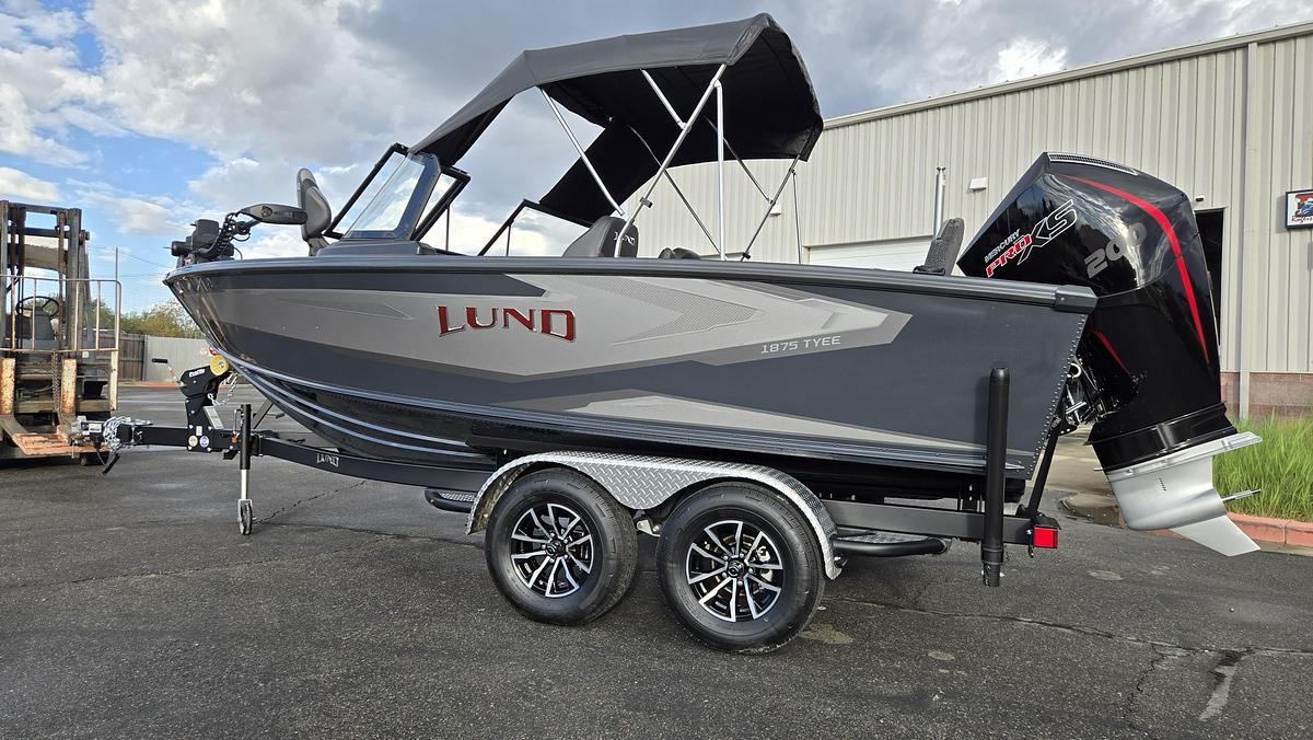 2027 Lund 1875 Tyee