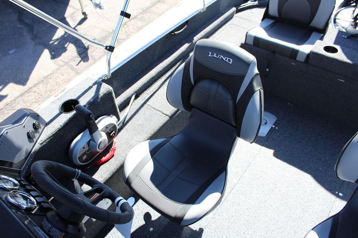 2025 Lund 1650 Rebel XL SS Whiteout Edition