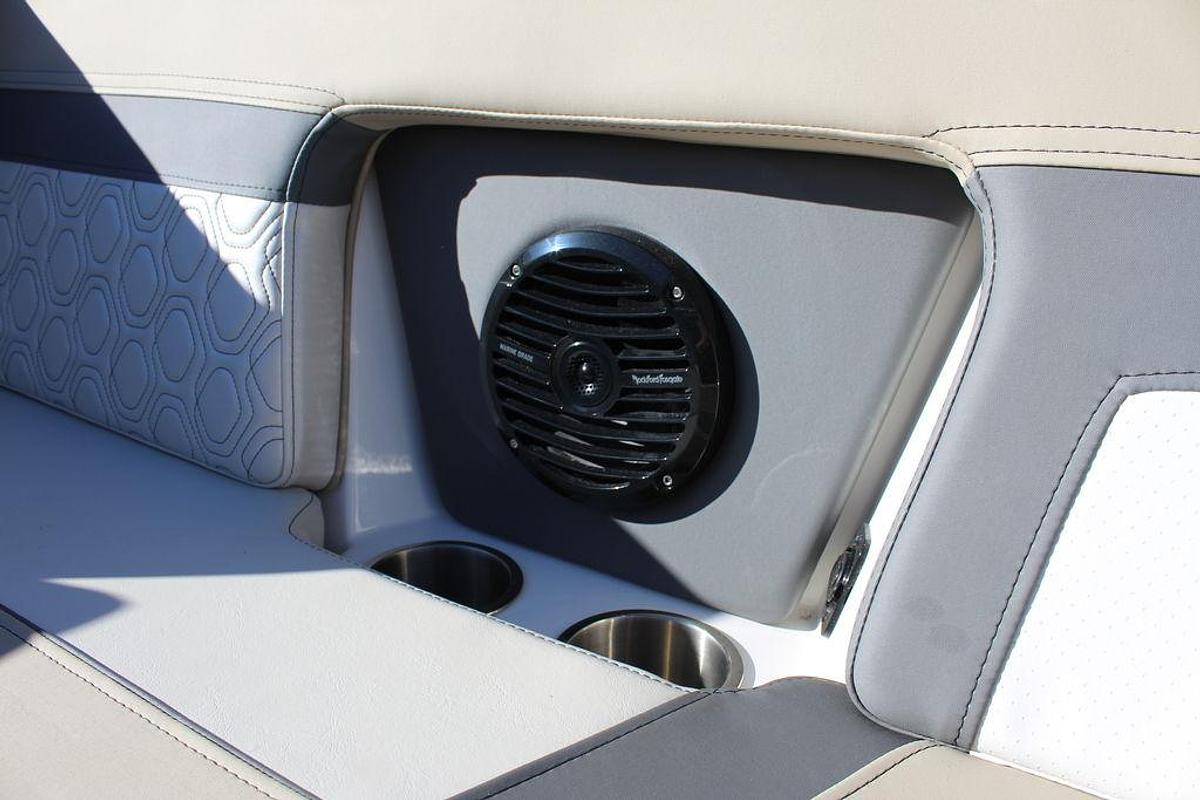 2025 Heyday Wake Boats H22