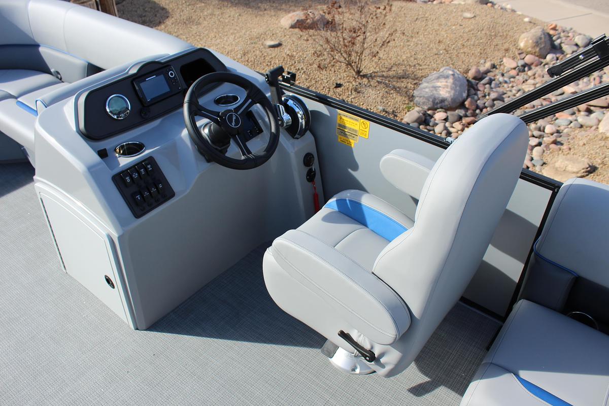 2026 Bentley Pontoons 203 Bolt