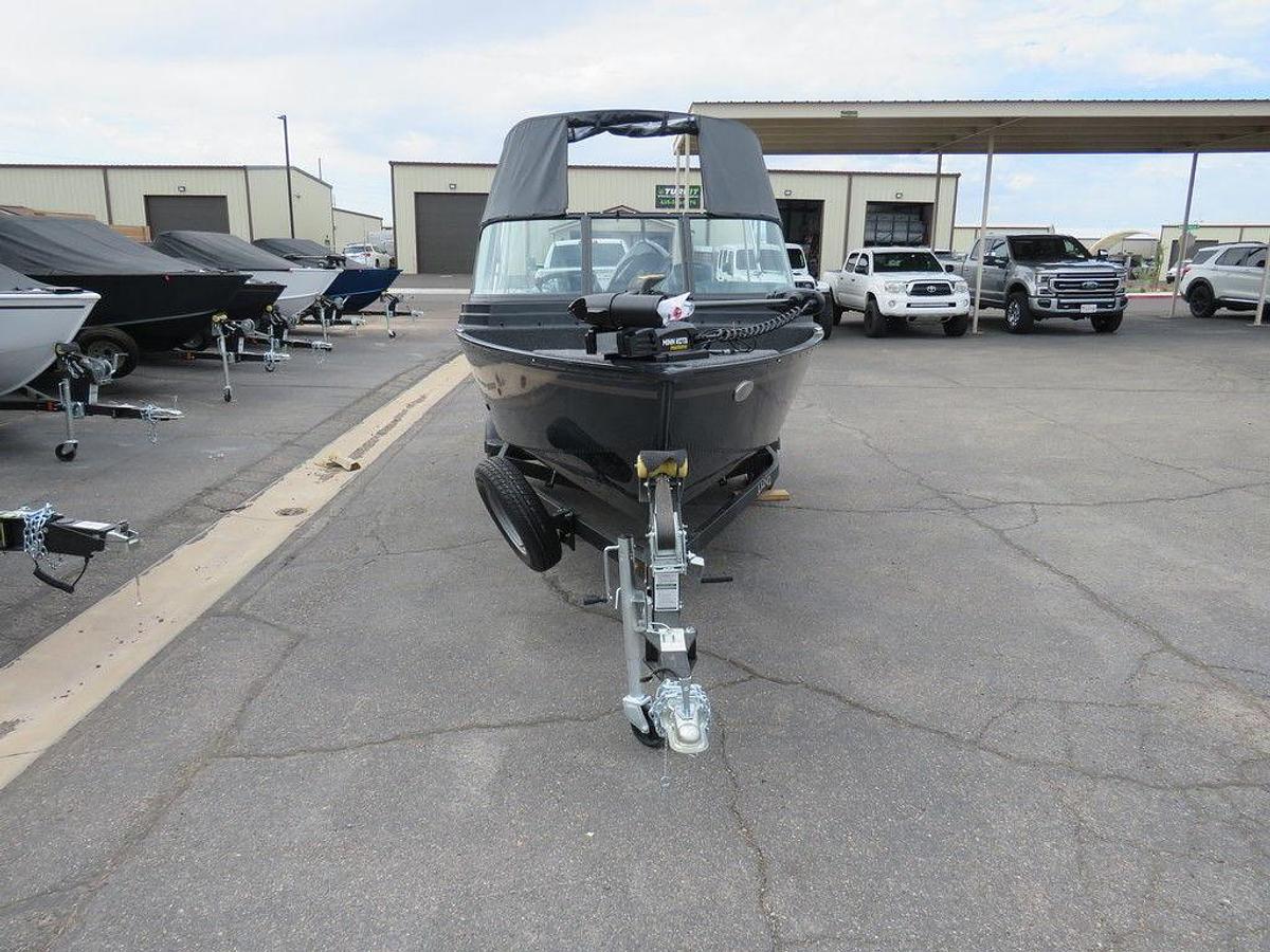 2025 Lund 1650 Angler Sport