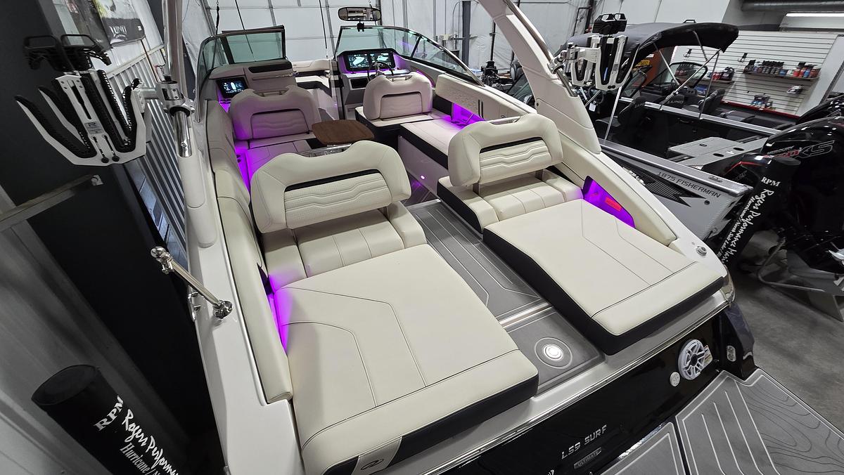 2025 Regal LS9 Surf Ultimate