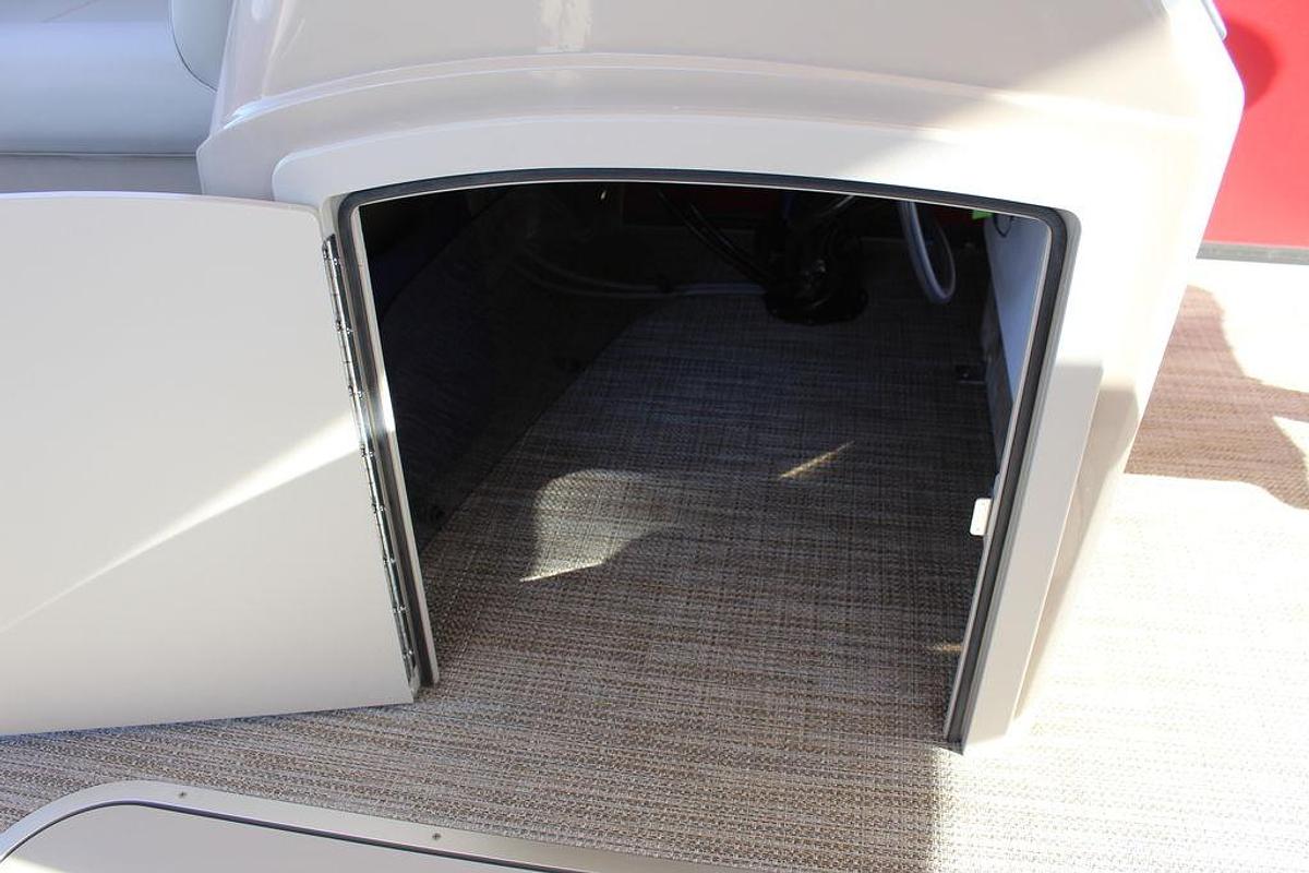 2025 Bentley Pontoons Fish 223 Fish-N-Cruise 3/4 Tube