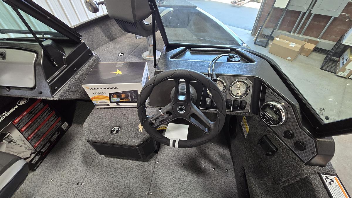 2026 Lund 1775 Adventure Sport