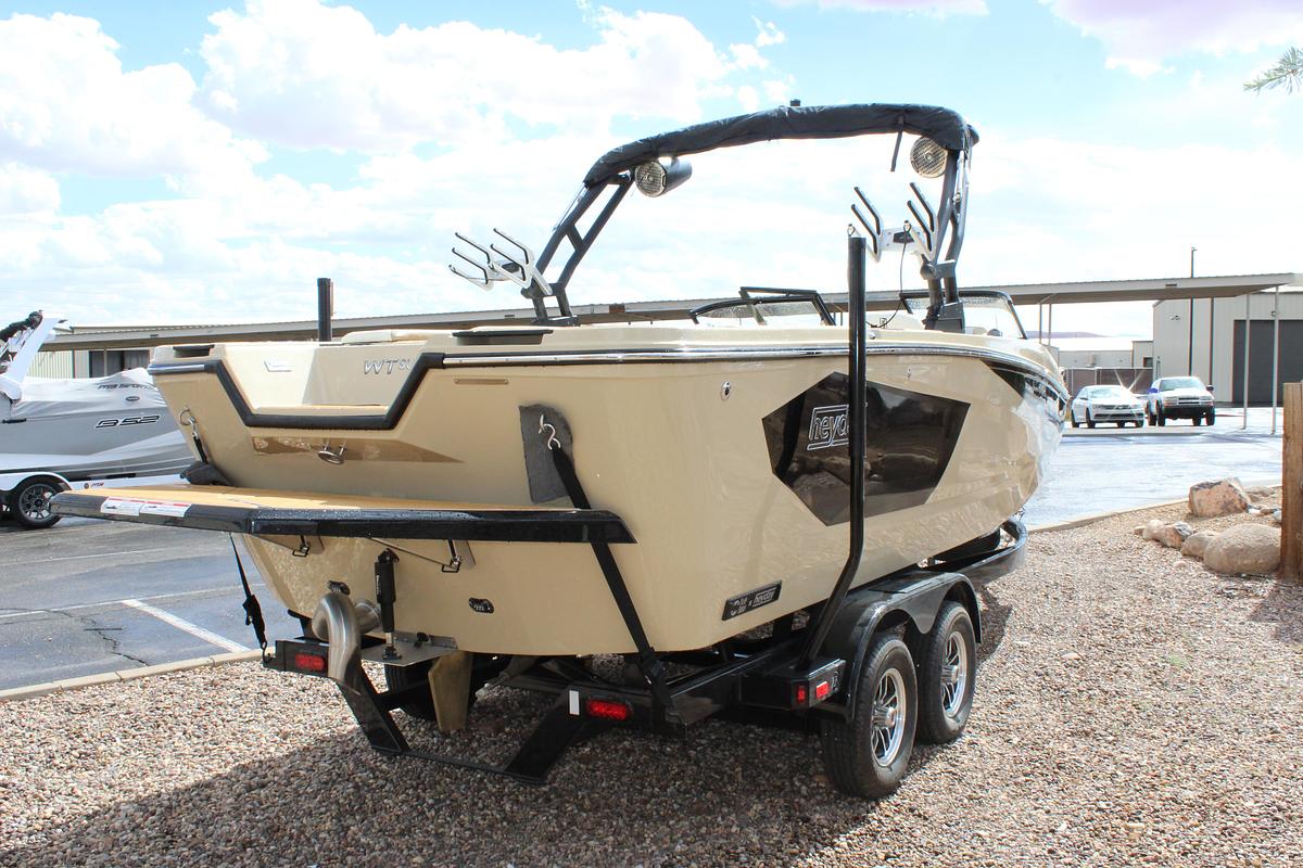 2026 Heyday Wake Boats WTSURF