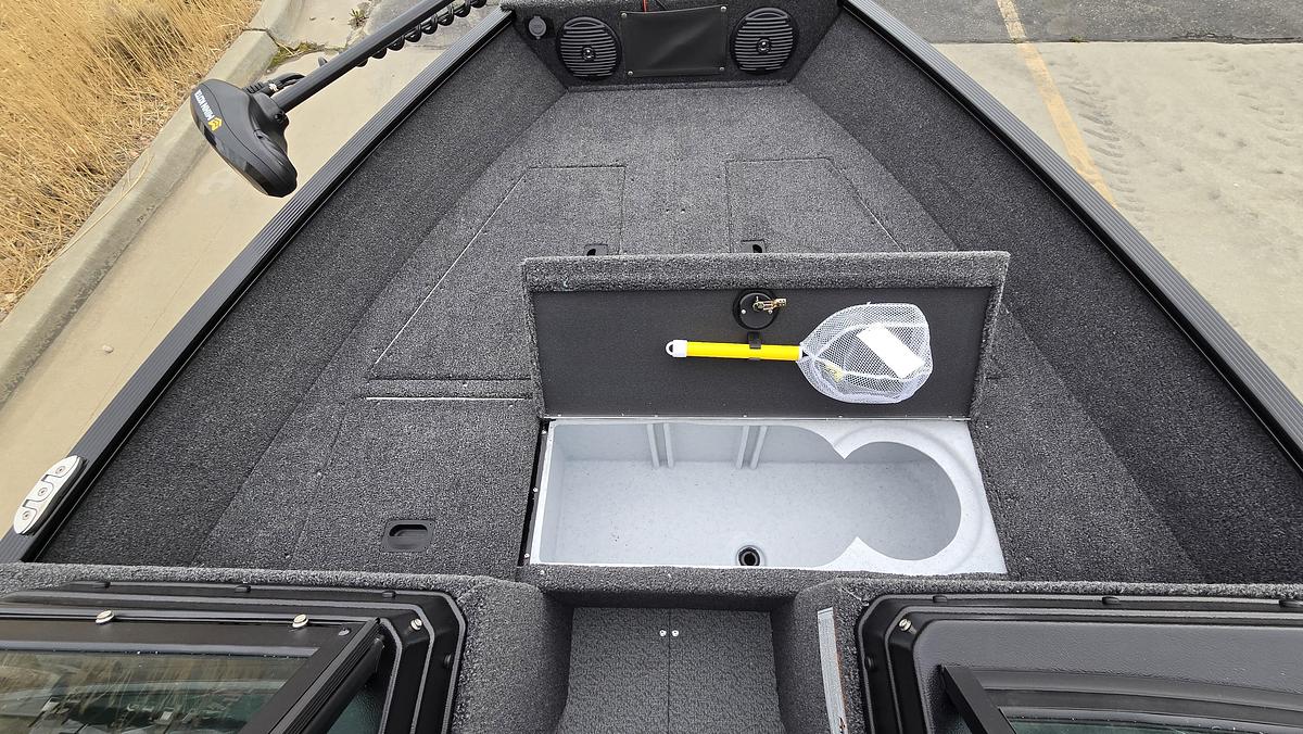 2026 Lund 1650 Angler Sport