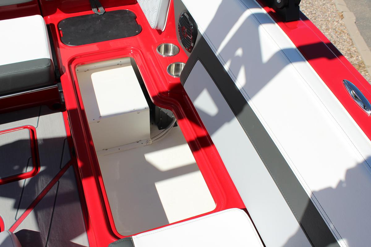 2026 Heyday Wake Boats H22