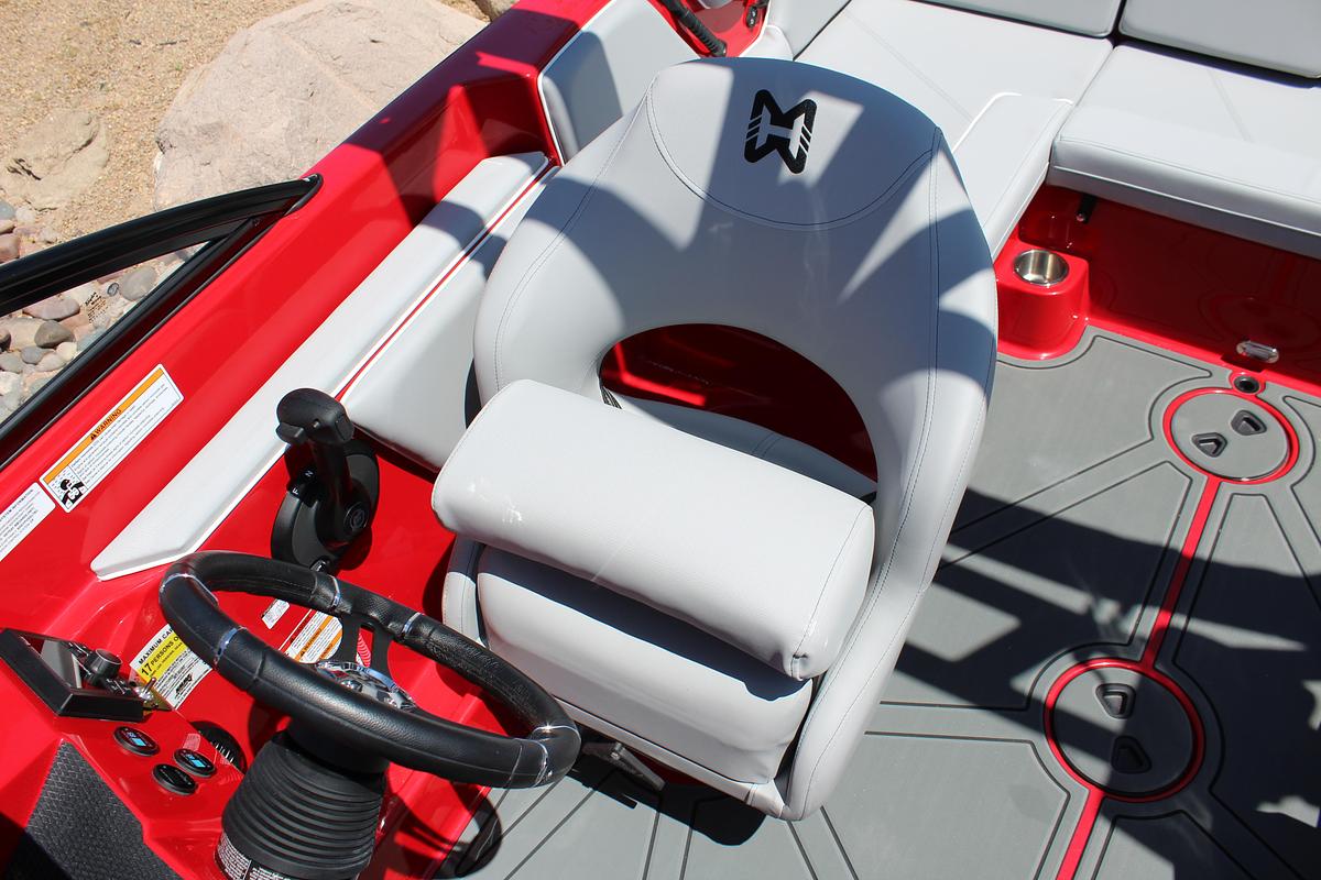 2025 Heyday Wake Boats WTSURF