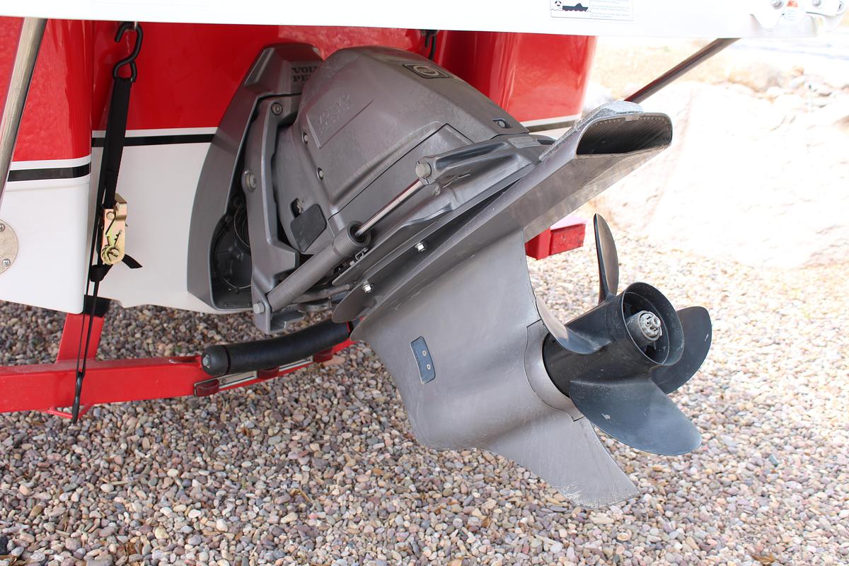 Used 2009 Fourwinns  H180