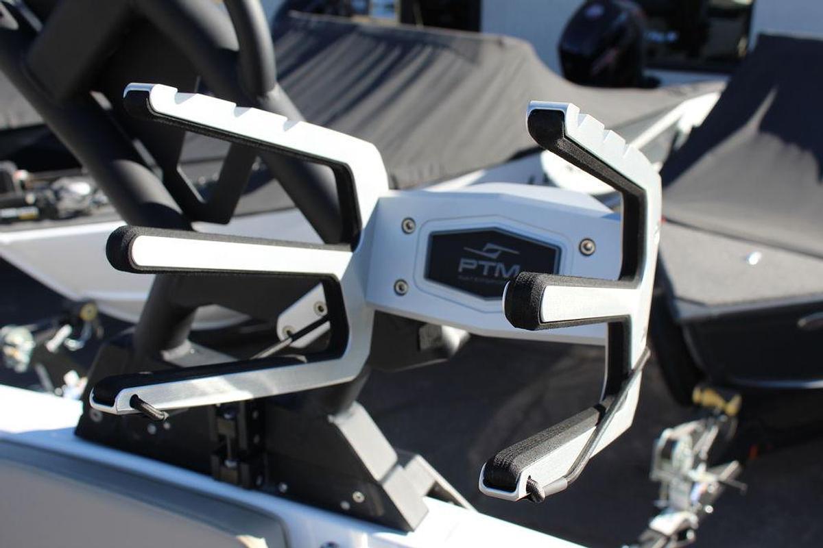 2025 Heyday Wake Boats H22