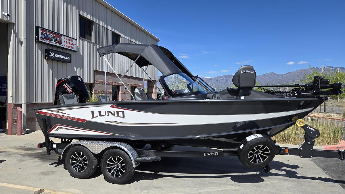 2026 Lund 1875 Crossover XS Sport