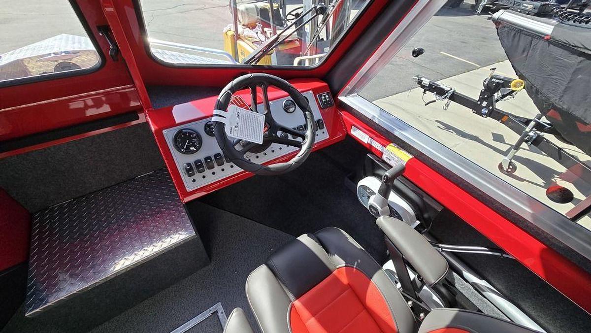 2025 Thunder Jet 210 Luxor Limited