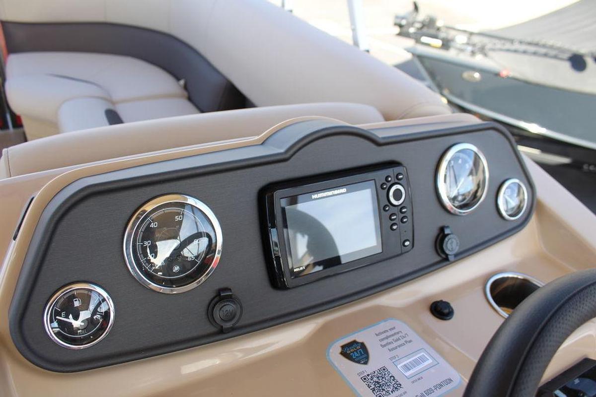 2025 Bentley Pontoons Fish 223 Fish-N-Cruise 3/4 Tube