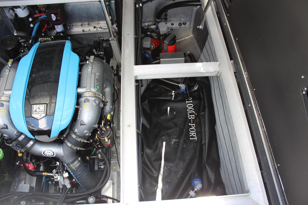 Used 2025 Montara 25 Surf Boss 2.0