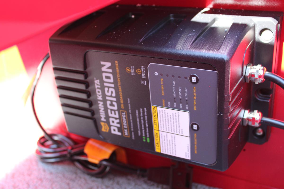 2026 Lund 1650 Angler Sport