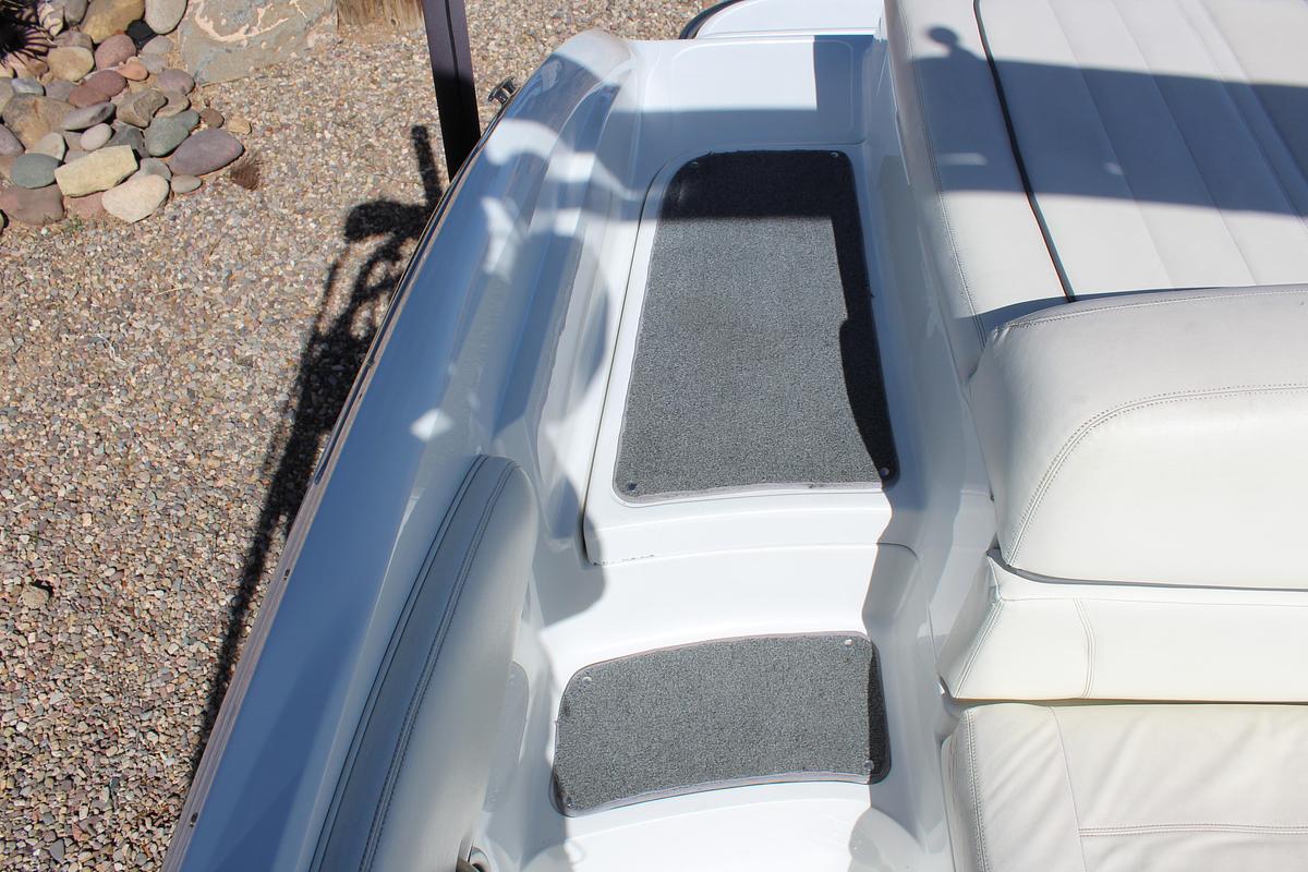 Used 2007 Cobalt 222 BR