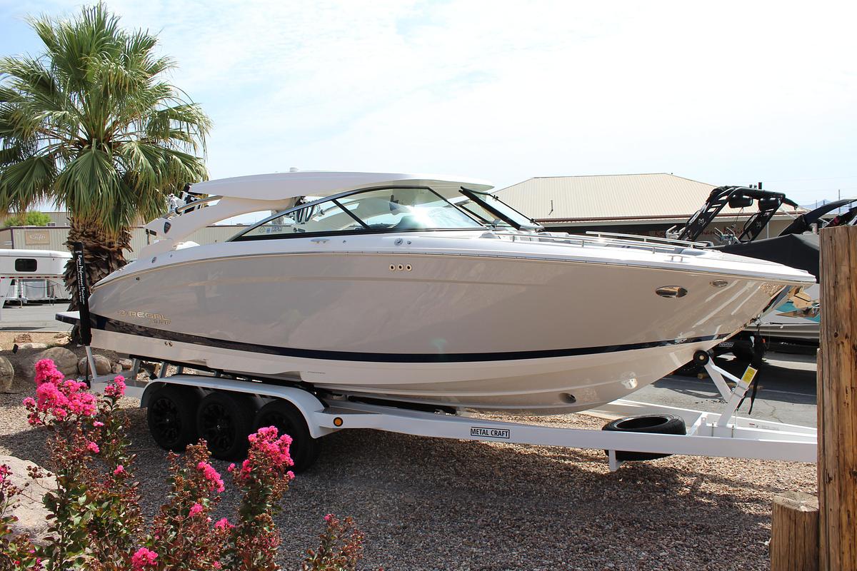 2026 Regal LS9 Surf Ultimate (Dealer Demo)