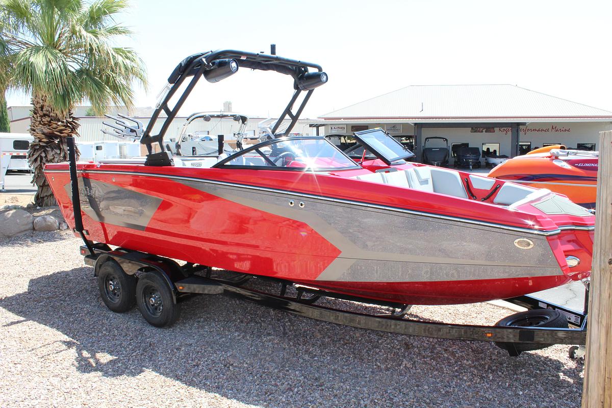 2025 Heyday Wake Boats WTSURF