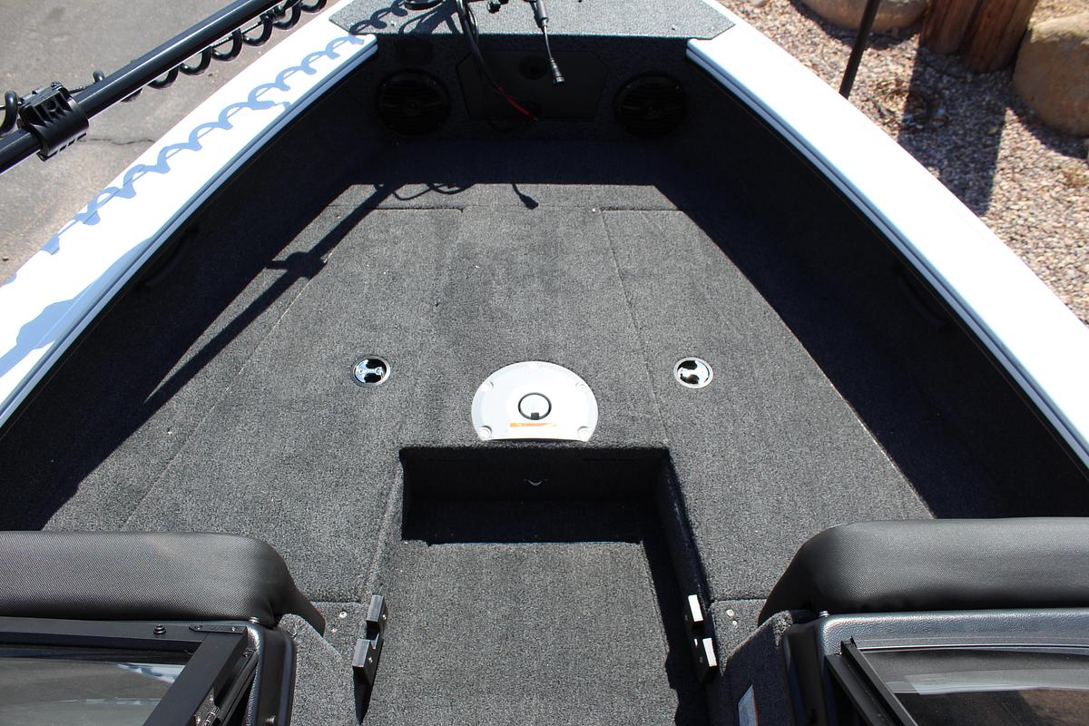 Used 2026 Lund 1875 Crossover XS Sport