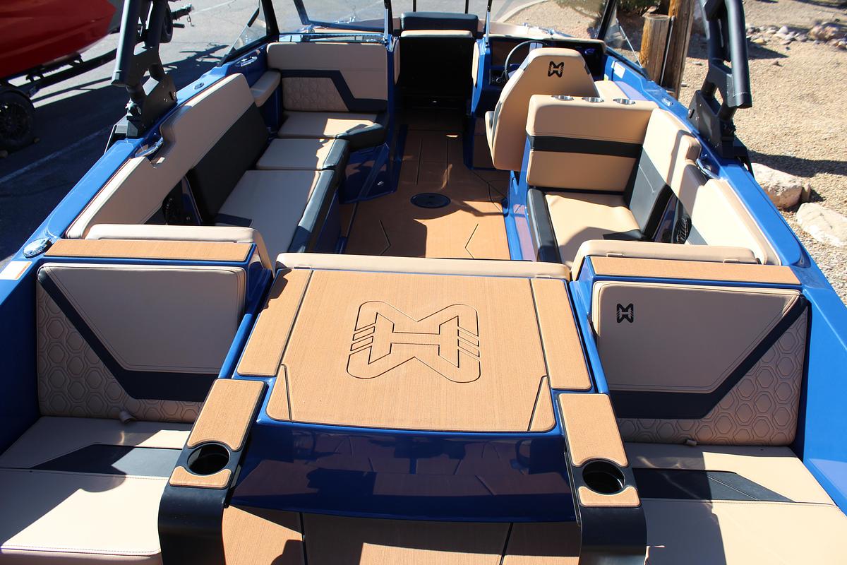 2026 Heyday Wake Boats H22